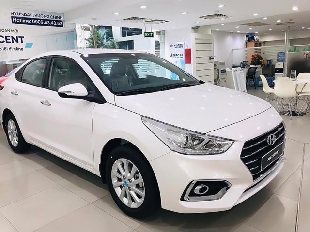 Bán Hyundai Accent 1.4 AT đời 2019, màu trắng, xe mới 100%