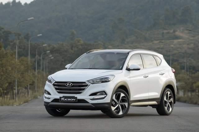 Bán Hyundai Tucson 2.0 AT sản xuất năm 2019, giá thấp, giao nhanh0