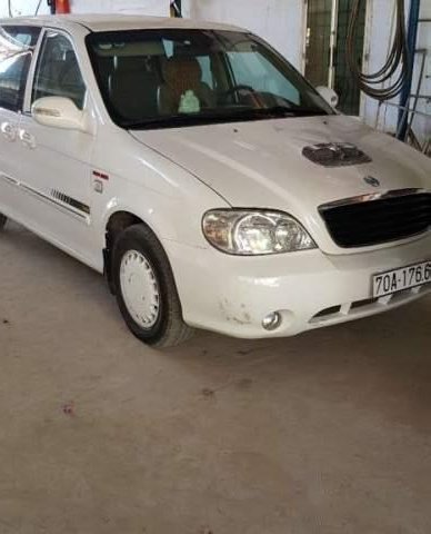 Bán Kia Carnival sản xuất 2007, màu trắng, nhập khẩu, giá 270tr