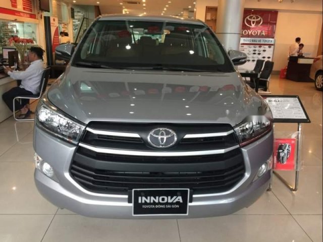 Bán Toyota Innova đời 2019, màu bạc, ưu đãi hấp dẫn