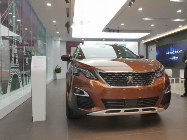 Cần bán xe Peugeot 3008 sản xuất 2019, giao xe nhanh toàn quốc