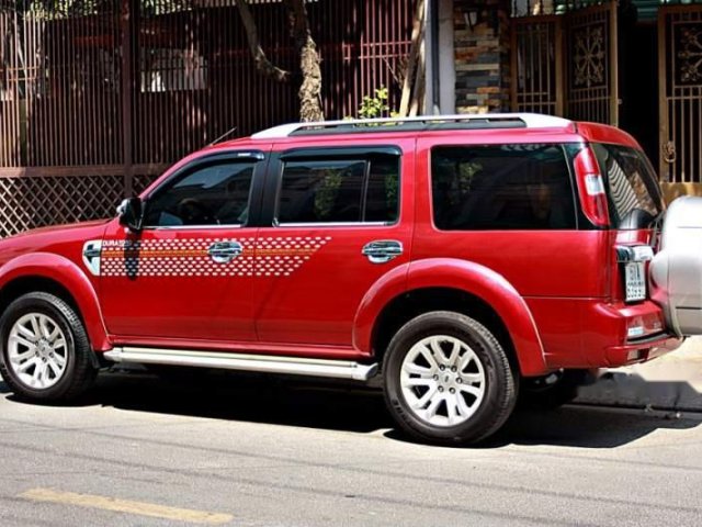 Nhà cần bán Ford Everest 2014 số sàn máy dầu màu xám