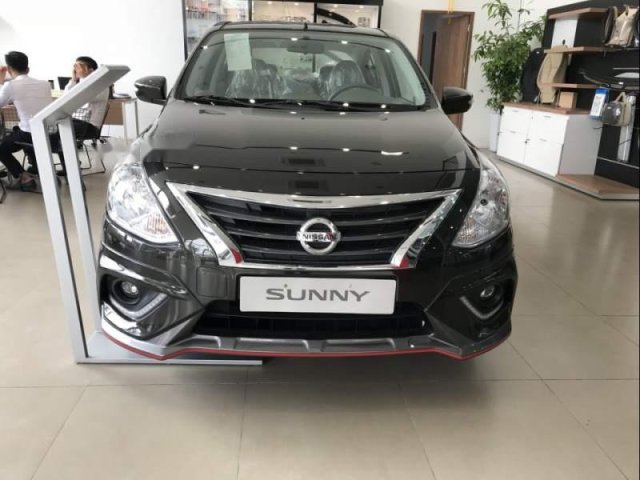 Bán ô tô Nissan Sunny sản xuất năm 2018, màu đen, 445 triệu