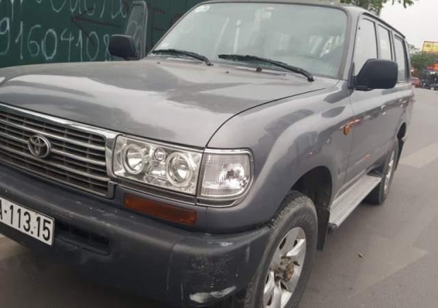 Cần bán lại xe Toyota Land Cruiser đời 1995, màu xám, xe nhập chính chủ