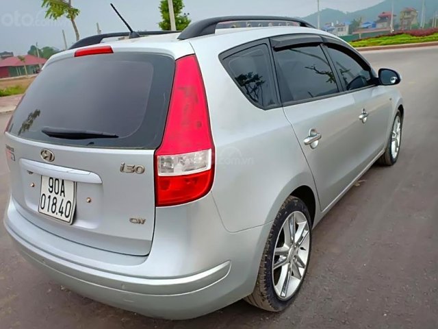 Bán Hyundai i30 CW sản xuất năm 2009, màu bạc, nhập khẩu  
