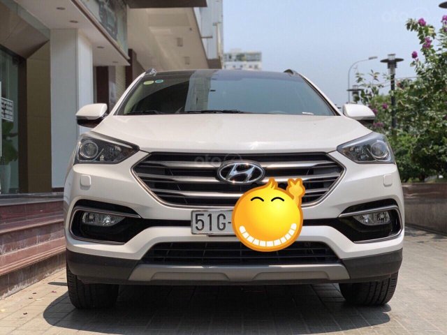 Bán xe Hyundai Santa Fe 2017, màu trắng