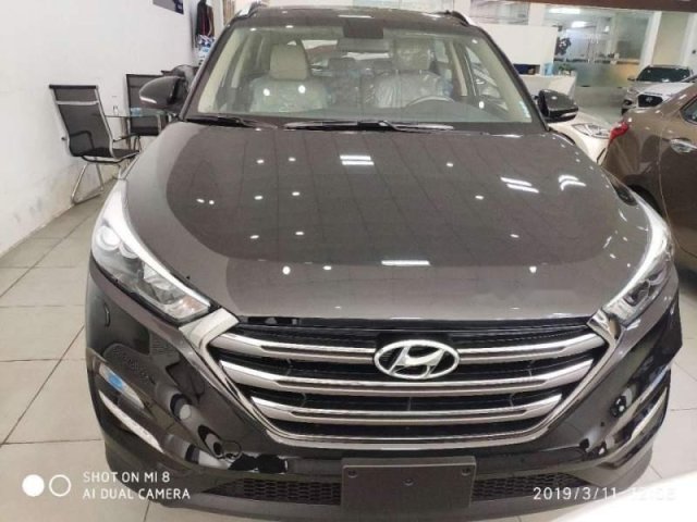 Cần bán Hyundai Tucson máy dầu đặc biệt sản xuất năm 2019, giao nhanh