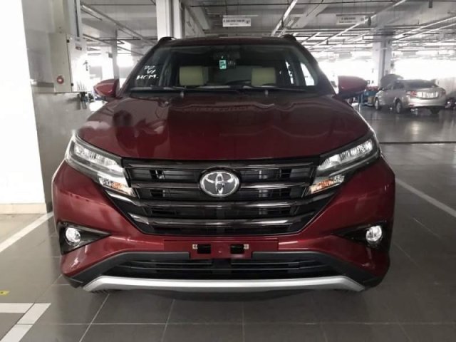 Bán ô tô Toyota Rush sản xuất 2019, màu đỏ, nhập khẩu nguyên chiếc