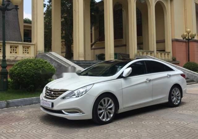 Bán xe Hyundai Sonata đời 2011, màu trắng, nhập khẩu nguyên chiếc