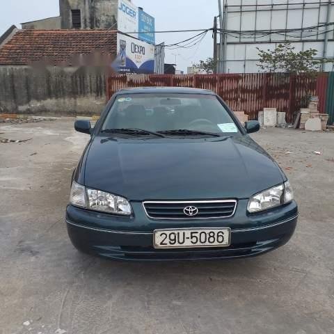 Bán Toyota Camry năm sản xuất 2000