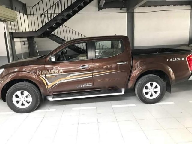 Bán Nissan Navara EL 2.5 AT 2WD 2018, màu nâu, nhập khẩu nguyên chiếc0