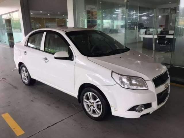 Bán ô tô Chevrolet Aveo đời 2014, màu trắng0