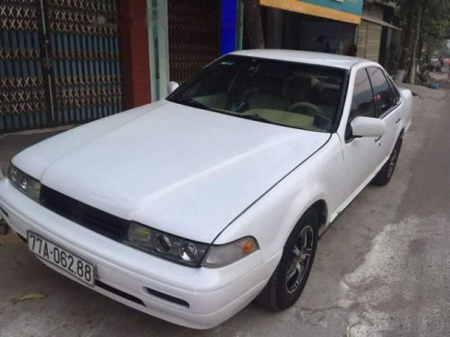 Bán ô tô Nissan Cefiro sản xuất năm 1993, màu trắng, xe nhập chính chủ, 75 triệu