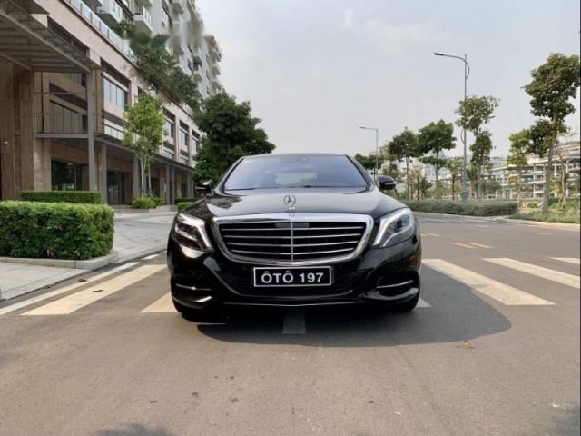 Cần bán xe Mercedes S500 năm 2015, màu đen, nhập khẩu nguyên chiếc