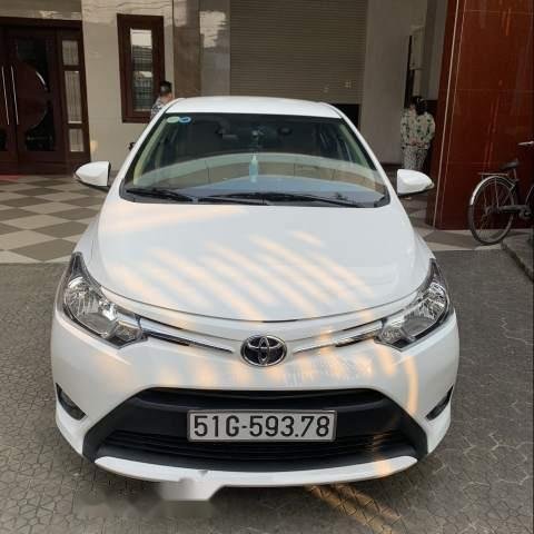 Cần bán lại chiếc xe Toyota Vios số tự động đời 2018, giá thấp, chính chủ sử dụng còn mới