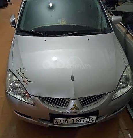 Cần bán lại xe Mitsubishi Lancer 2004, màu bạc số tự động, giá tốt