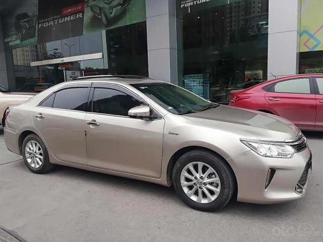 Bán Toyota Camry đời 2015, chính chủ