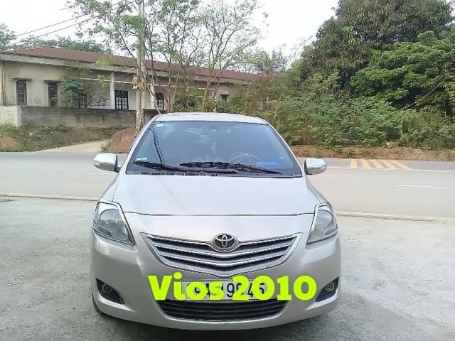 Cần bán lại xe Toyota Vios đời 2010, chính chủ