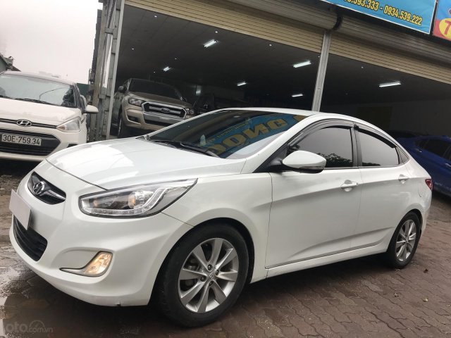 Hyundai Accent 2014, màu trắng, giá tốt, nhập khẩu