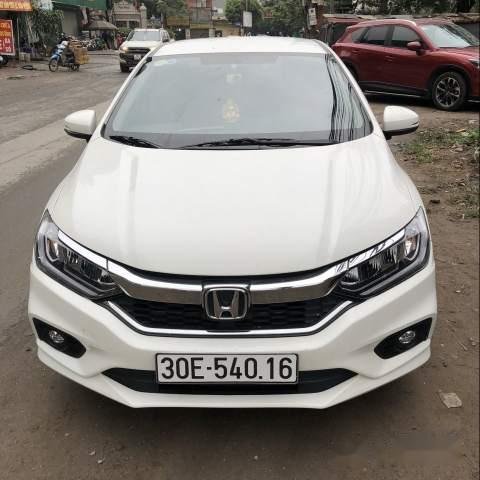 Cần bán lại xe Honda City đời 2017, màu trắng như mới  