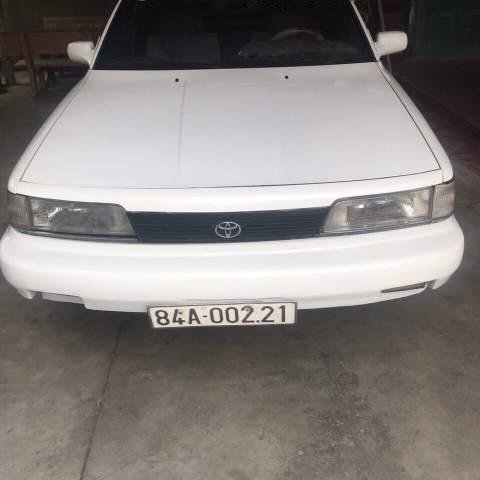 Gia đình bán Toyota Camry đời 1990, màu trắng, xe nhập0