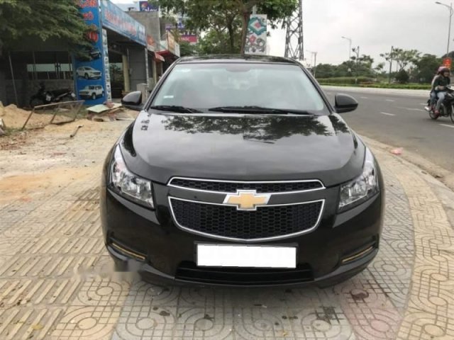 Cần bán gấp xe Chevrolet Cruze 2012, màu đen0