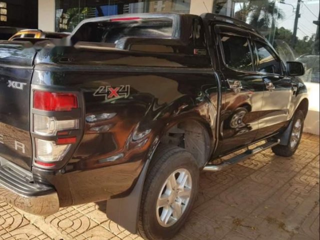 Cần bán gấp Ford Ranger XLT đời 2012, màu đen, nhập khẩu, giá tốt0