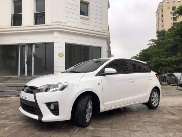 Auto bán xe Toyota Yaris năm sản xuất 2016, màu trắng, xe nhập0