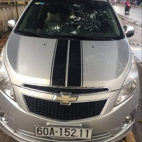 Bán xe Chevrolet Spark LT 1.2 năm 2012, màu bạc