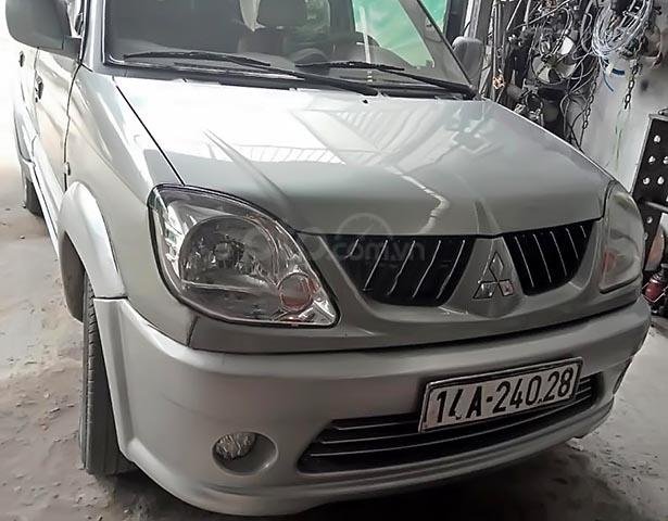 Bán Mitsubishi Jolie sản xuất 2005, màu bạc