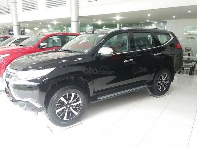 Bán Mitsubishi Pajero Sport Sport năm 2019, màu đen, xe nhập