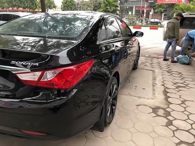 Bán xe Hyundai Sonata đời 2011, màu đen, xe nhập