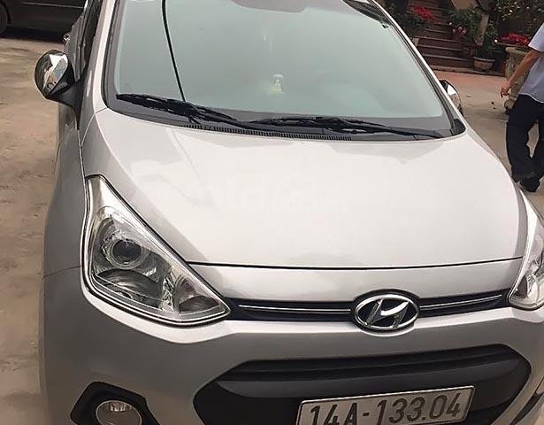 Bán Hyundai Grand i10 tự động Sx 2014, Đk 2014, màu bạc, odo 30000 km, tên tư nhân chính chủ