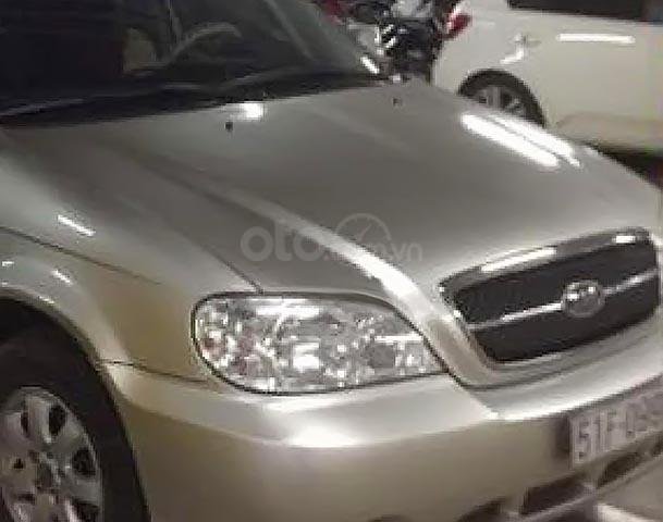 Cần bán xe Kia Carnival 2009 gia đình sử dụng, số tự động