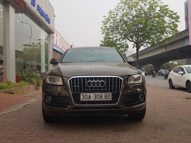 Bán Audi Q5 2.0T Quattro Premium Plus màu cafe sản xuất 2013, đăng ký 2014 tên công ty