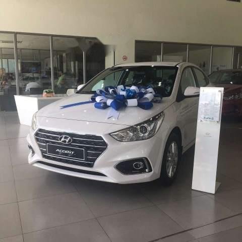 Bán Hyundai Accent 1.4AT bản tiêu chuẩn năm 2019, xe giá thấp, giao nhanh toàn quốc