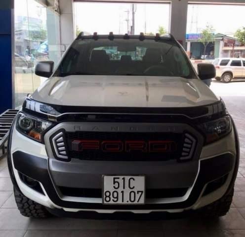 Bán xe Ford Ranger XLS 2.2MT 2016, màu trắng giá cạnh tranh