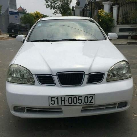 Bán Daewoo Lacetti năm 2005, màu trắng, giá tốt