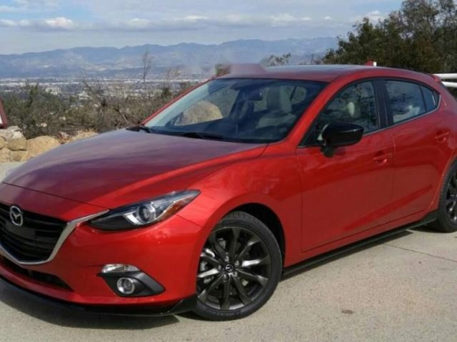 Cần bán xe Mazda 3 2018, màu đỏ, giá chỉ 670 triệu0