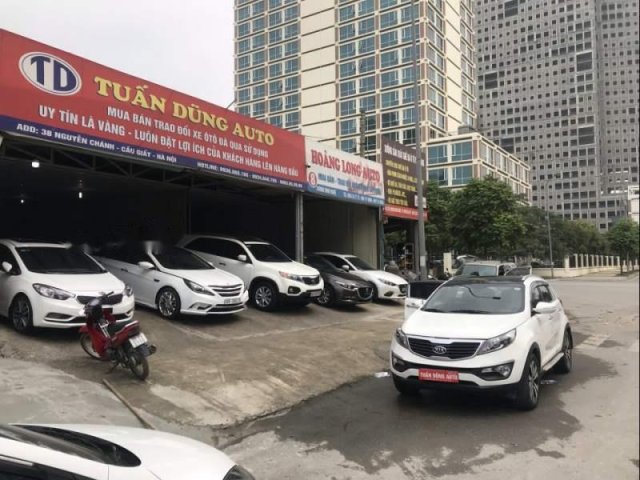 Cần bán xe Kia Sportage sản xuất năm 2011, màu trắng, nhập khẩu nguyên chiếc, giá chỉ 585 triệu0