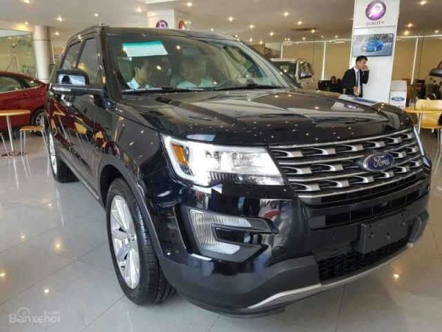 Cần bán Ford Explorer sản xuất 2018, màu đen, nhập khẩu nguyên chiếc, 949tr0