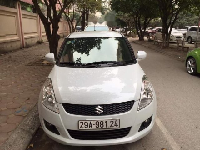 Bán ô tô Suzuki Swift sản xuất năm 2013, màu trắng, nhập khẩu Nhật Bản  0