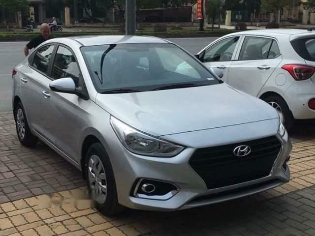 Bán Hyundai Accent năm sản xuất 2019, màu bạc