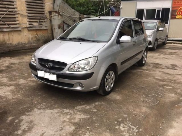 Bán ô tô Hyundai Getz đời 2010, màu bạc, nhập khẩu