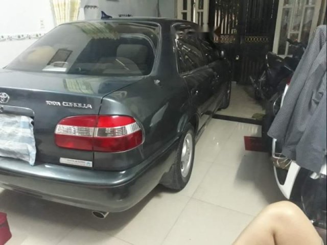 Bán gấp Toyota Corolla GLi 1.6 2001, chính chủ, 210tr