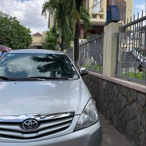 Bán Toyota Innova năm 2011, màu bạc, xe nhập, giá chỉ 502 triệu