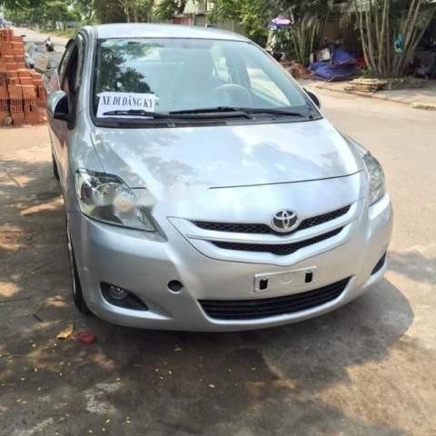 Bán xe Toyota Vios đời 2012, màu bạc