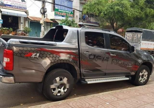 Cần bán xe Chevrolet Colorado sản xuất năm 2013, màu xám, nhập khẩu giá cạnh tranh0