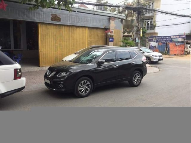 Bán xe Nissan X trail năm sản xuất 2016 xe gia đình, giá tốt