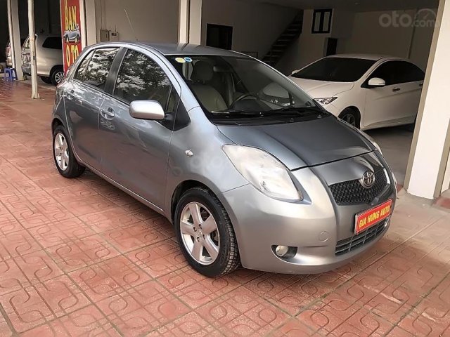 Cần bán xe Toyota Yaris 1.3 AT 2007, màu bạc, nhập khẩu Nhật Bản 